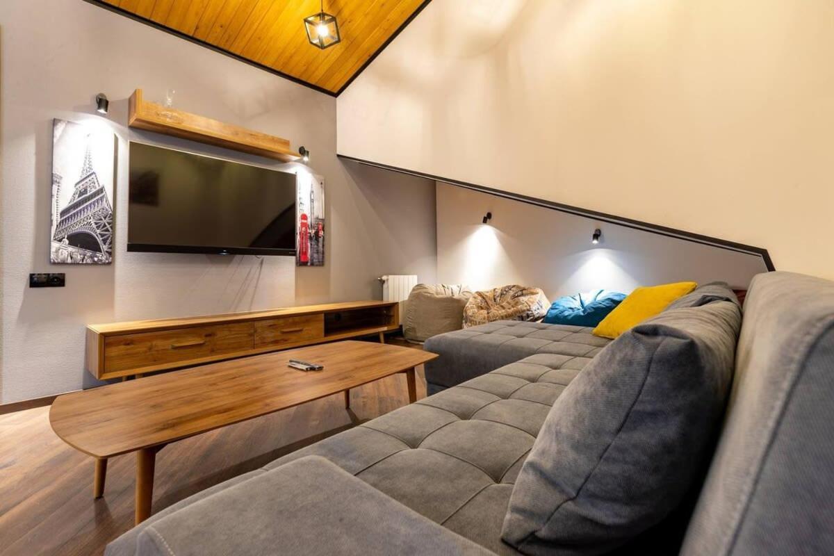 3BR apt w huge terrace&magnificent views Tbilisi Exterior foto