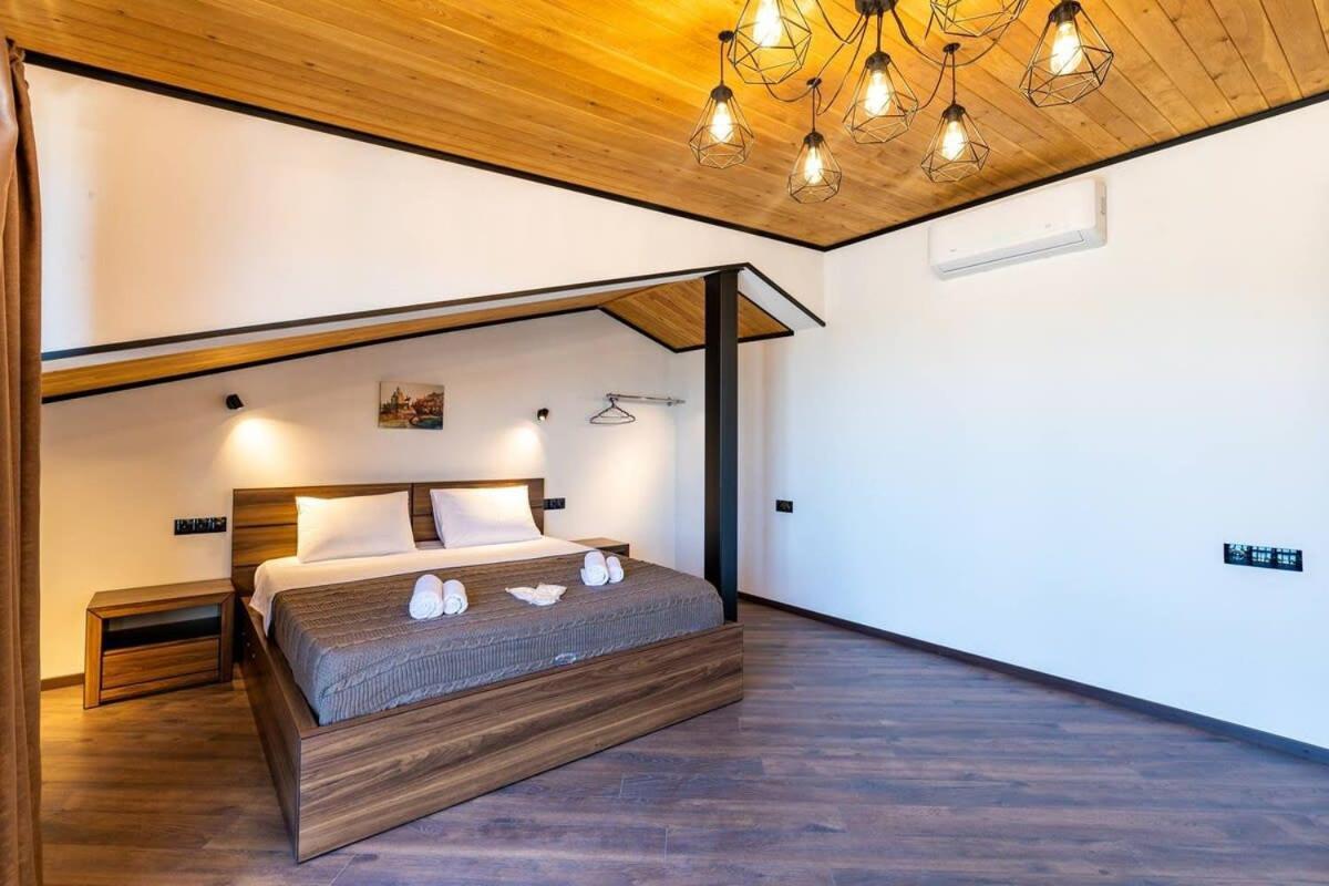 3BR apt w huge terrace&magnificent views Tbilisi Exterior foto